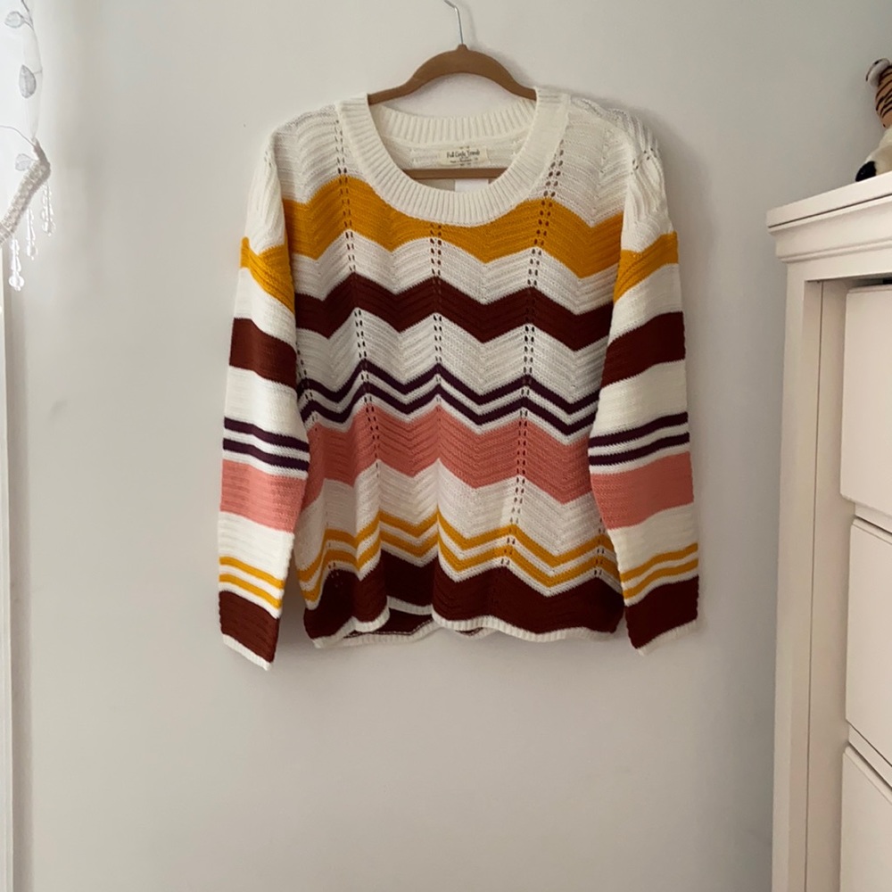 Trendy Scalloped Sweater